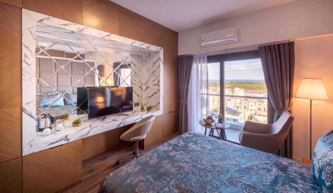 Novel Centre Point Hotel Famagusta  Ngoại thất bức ảnh